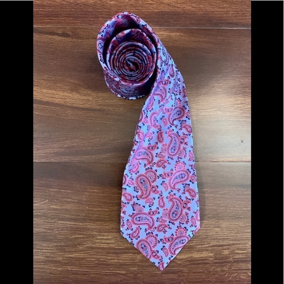 PAUL FREDRICK  Dressy 100% Silk Light Blue Paisley Necktie - Picture 1 of 9